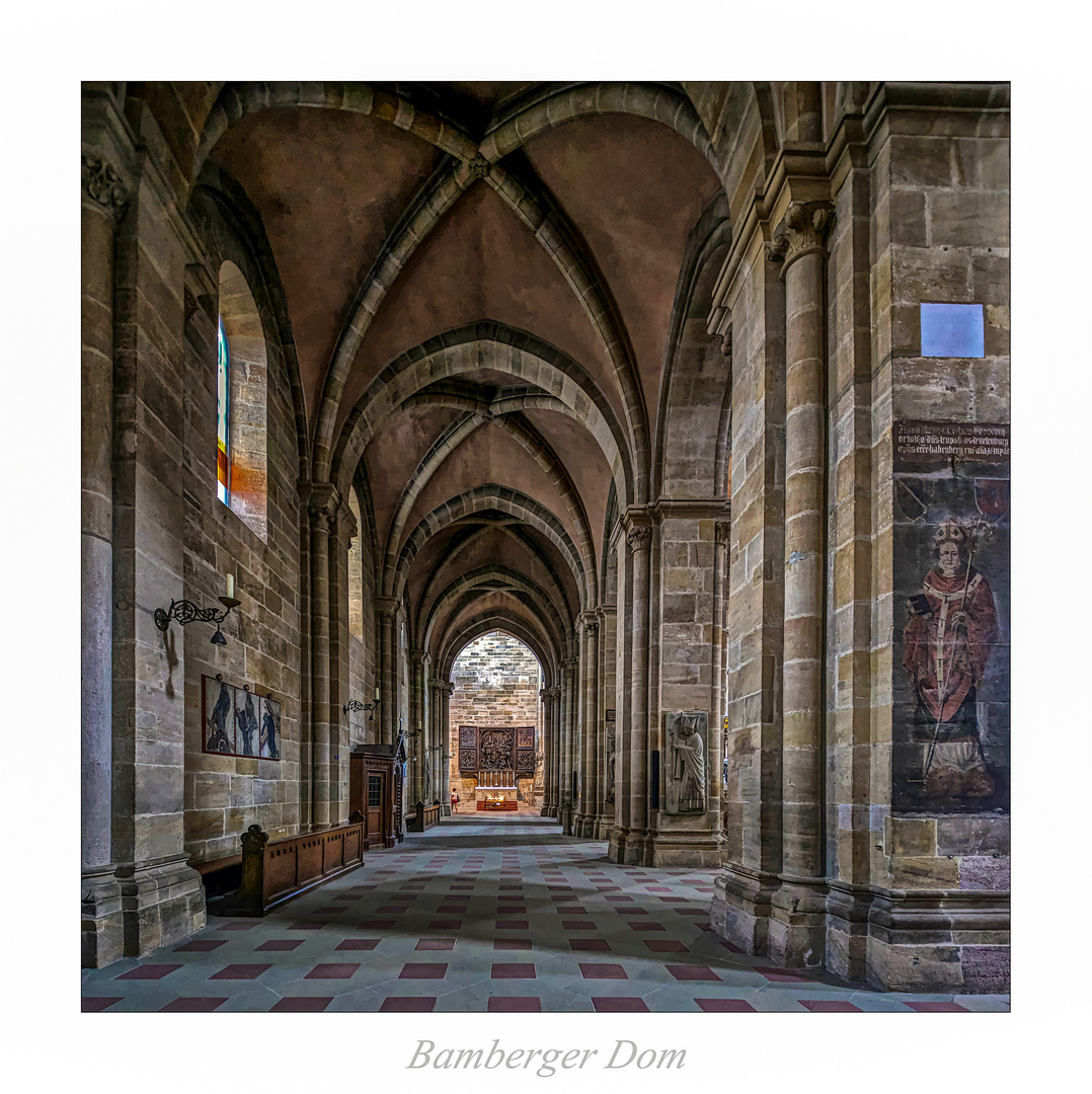 Bamberger Dom St. Peter und St. Georg " der Blick zum Veit-Stoß-Altar , aus meiner Sicht..."