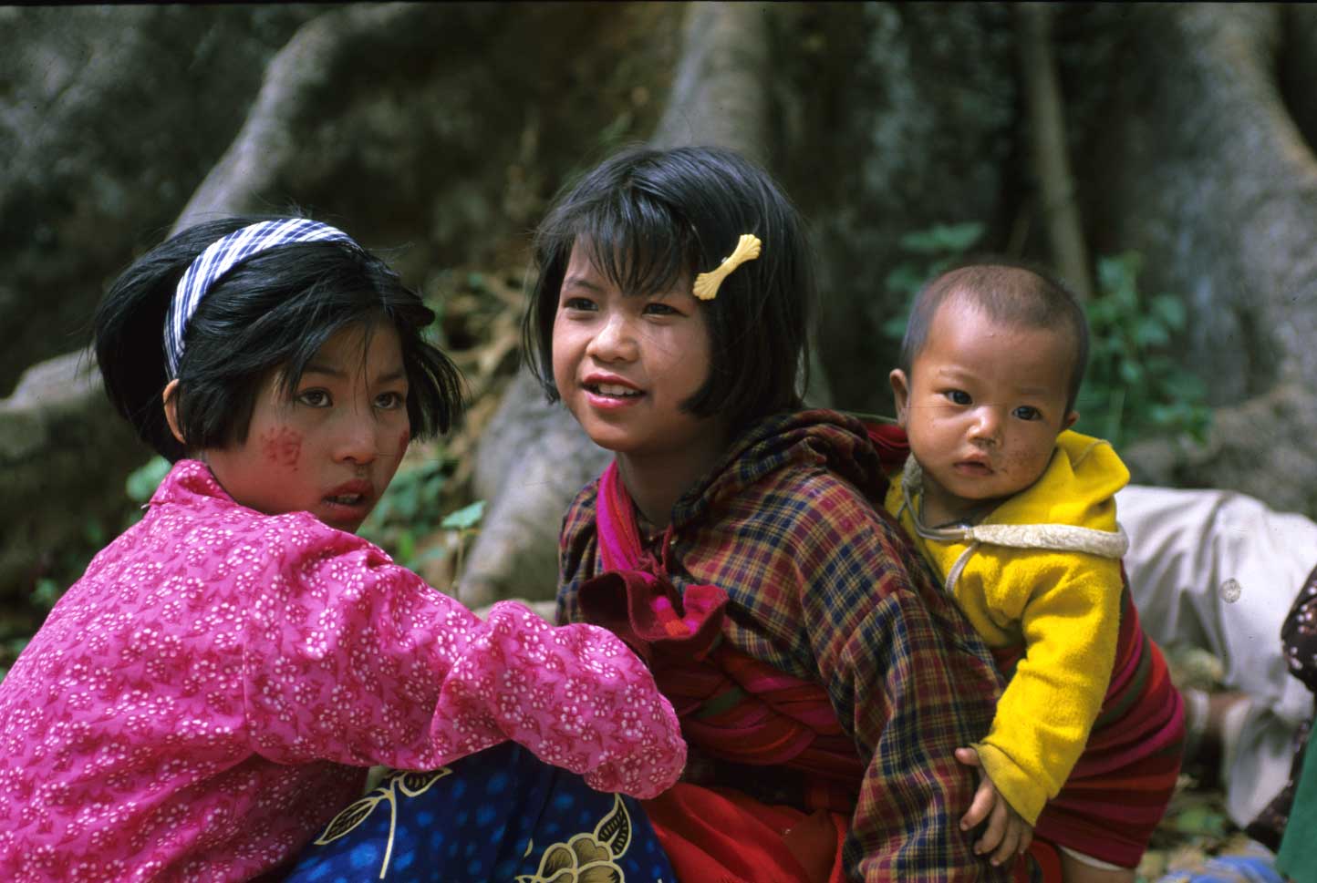 BAMBINI DEL MYANMAR