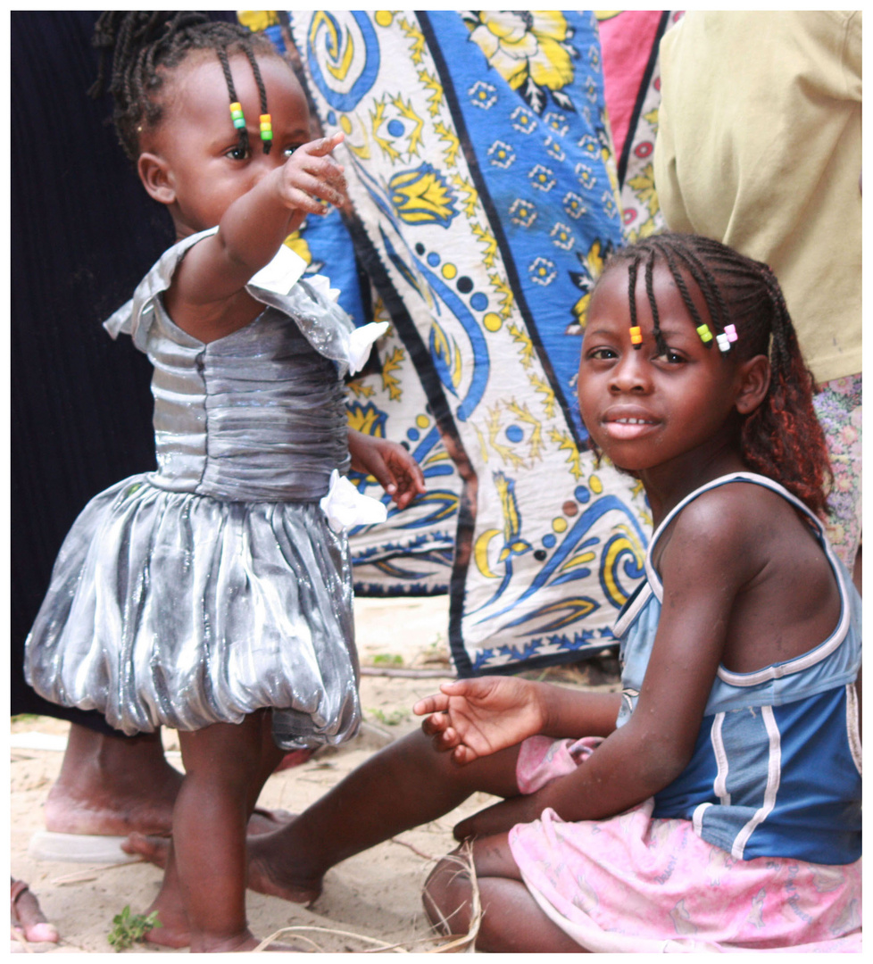 Bambini di un villaggio vicino a Malindi 2