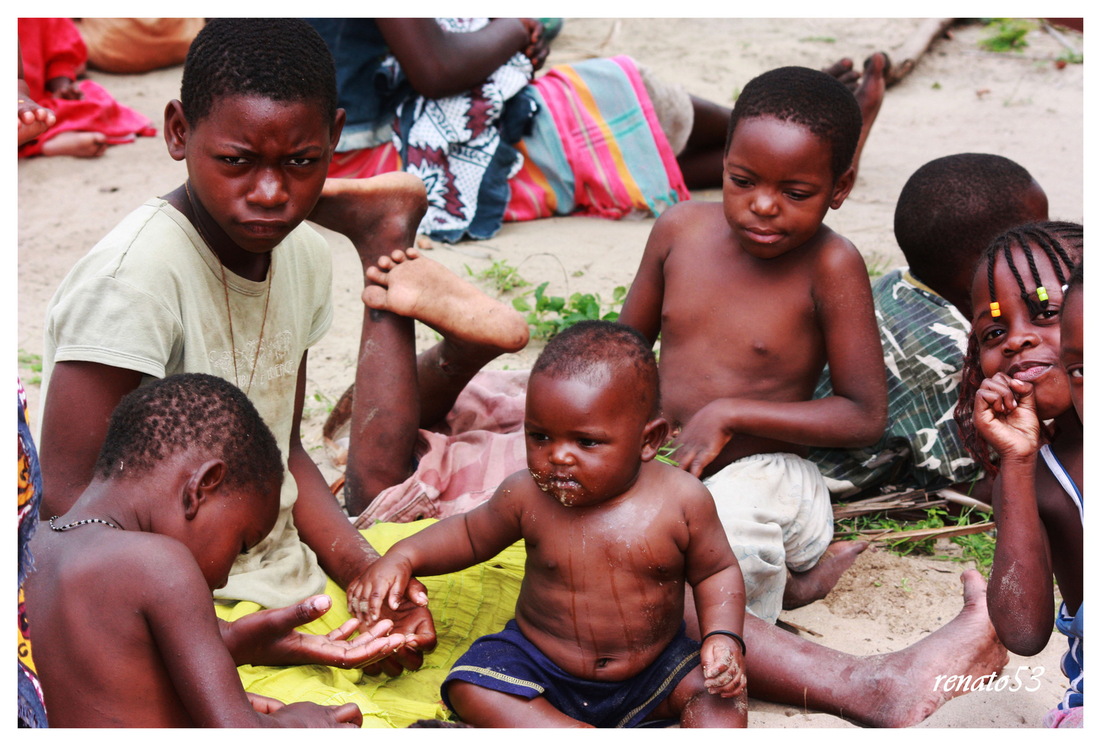 Bambini di un villaggio vicino a Malindi (Kenia)