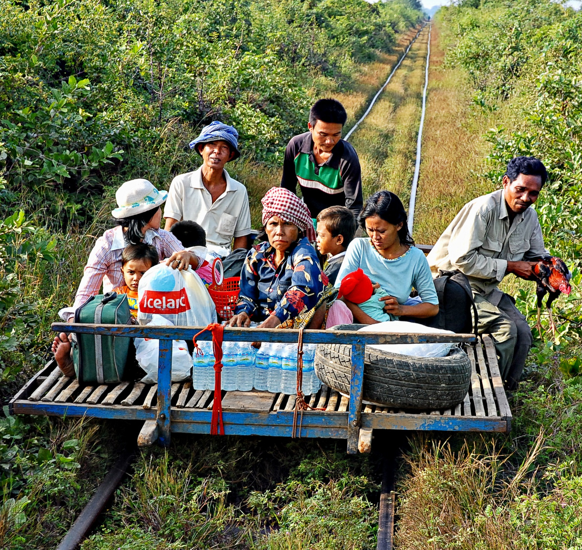  Bamboo  Train  photo et image asia cambodia southeast 