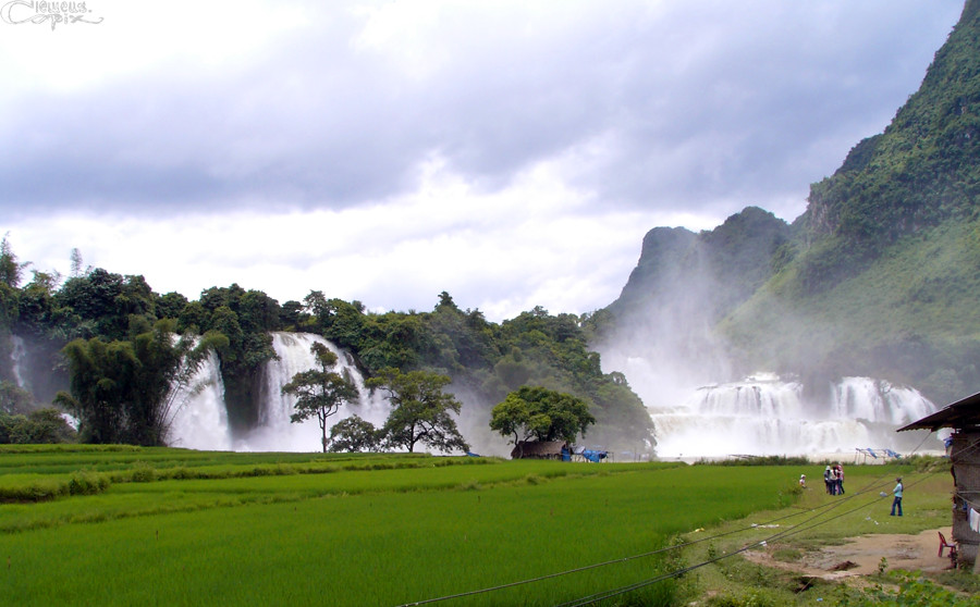 Ban-Gioc Waterfall