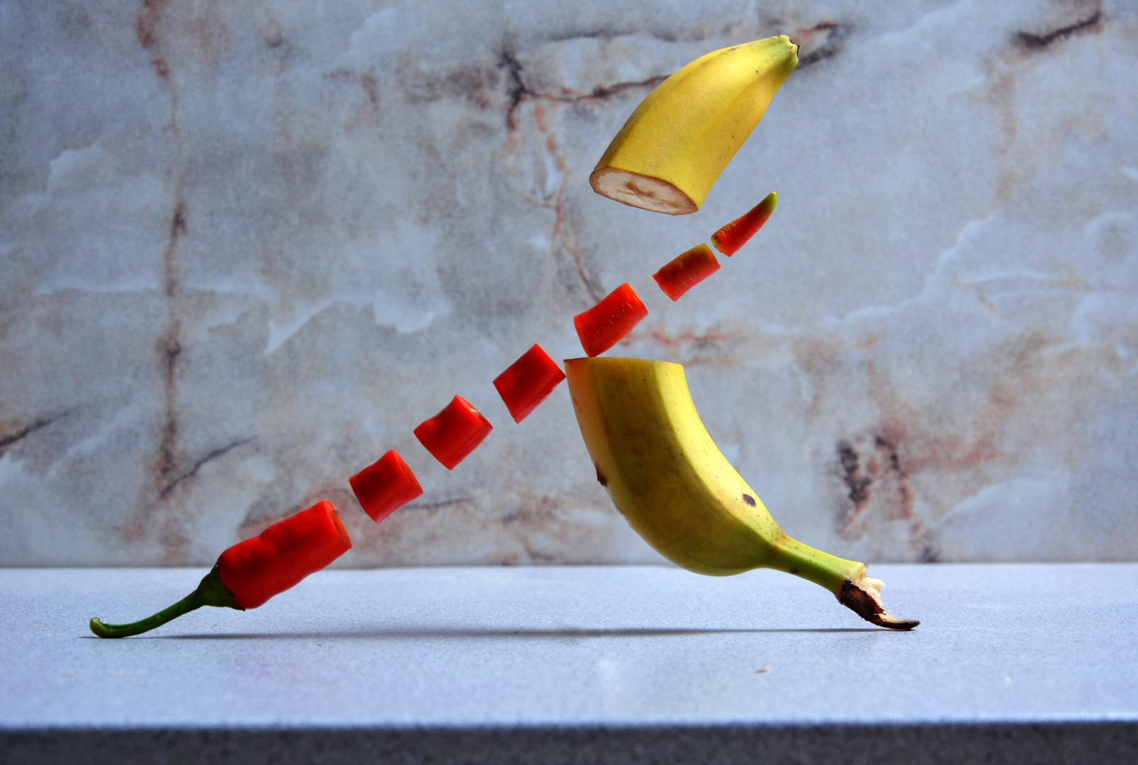 Banane mit ein bisschen scharf... ;)