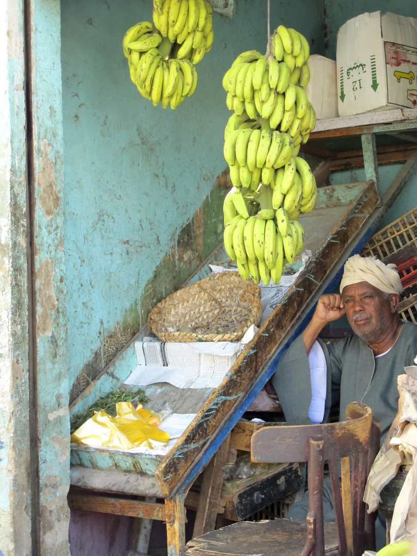 Bananenhändler auf dem alten Markt von Safaga