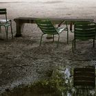 Banc et chaises - Jardin des Tuileries