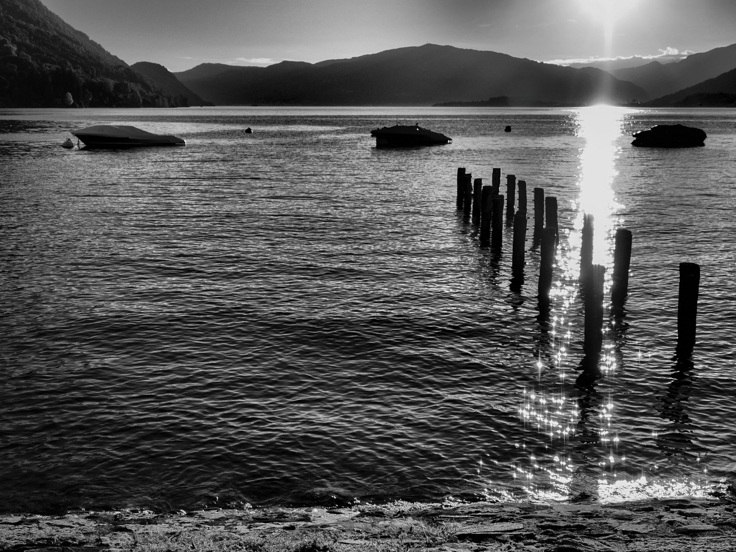 Banchina in controluce