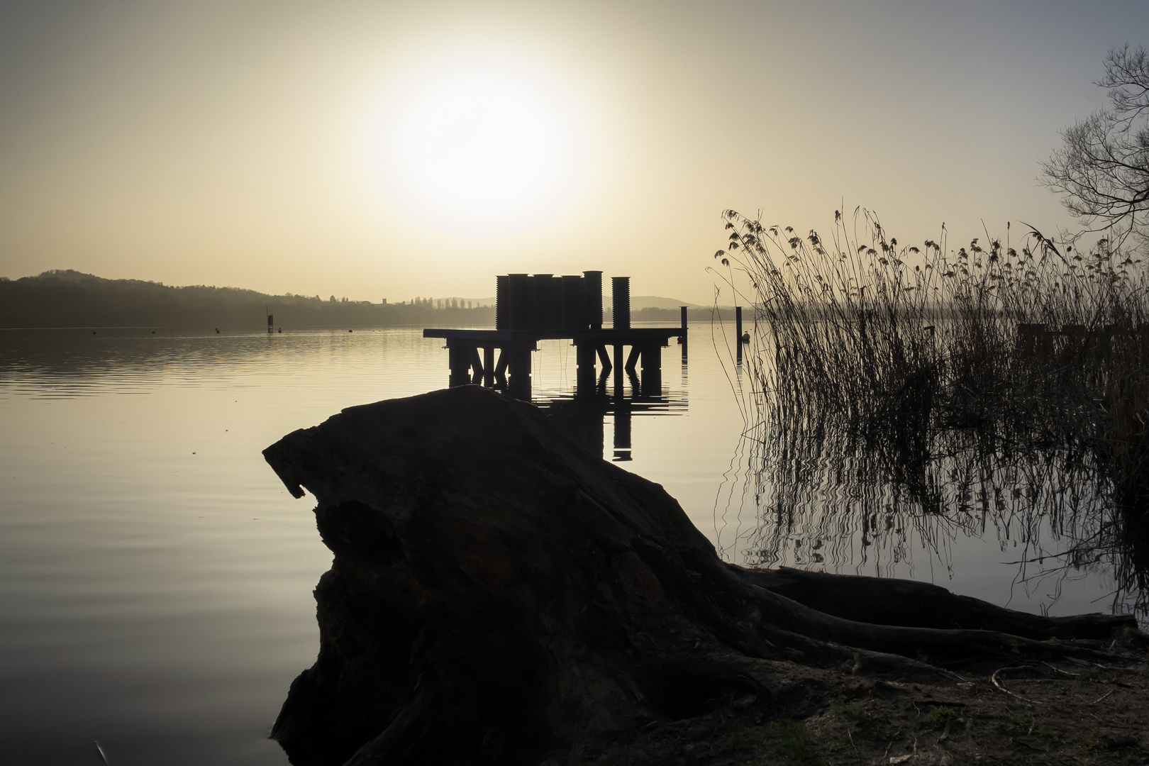 Banchina sul lungolago