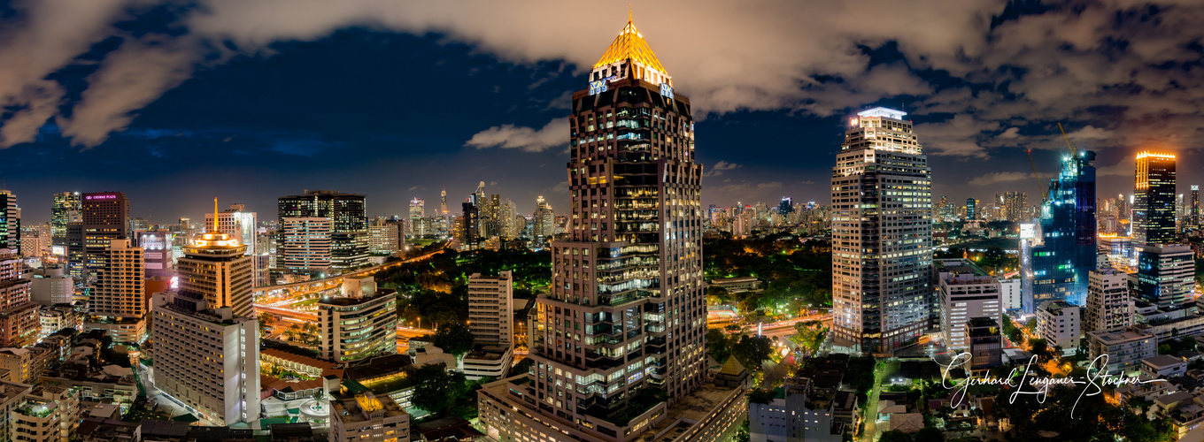 Bangkok by night