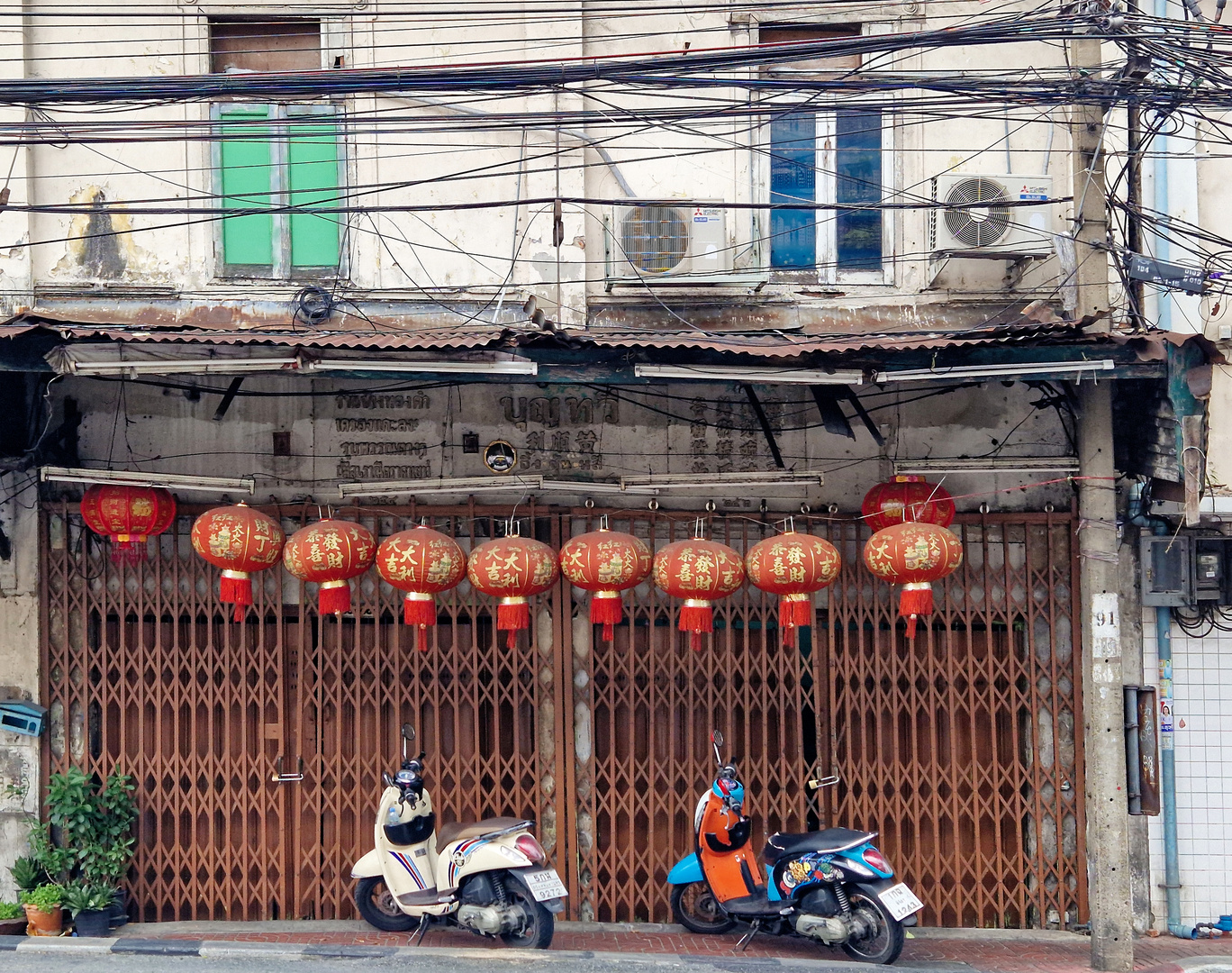 Bangkok - Geschlossenes Geschäftshaus in der Altstadt