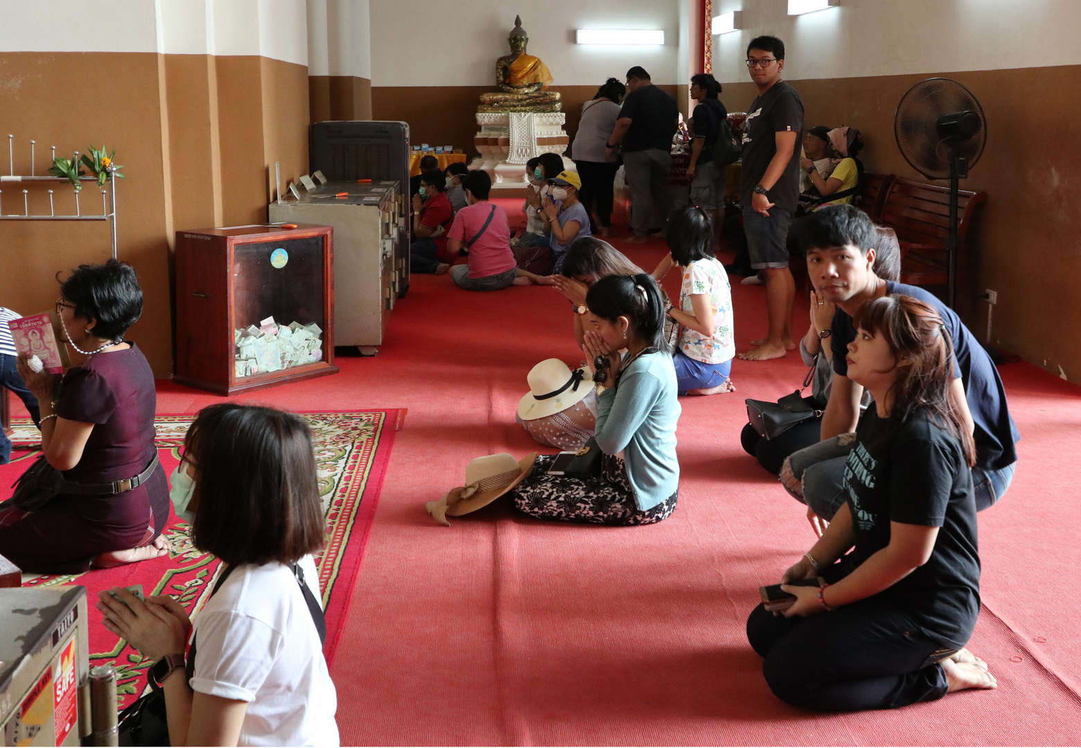 Bangkok - Menschen, Buddhismus