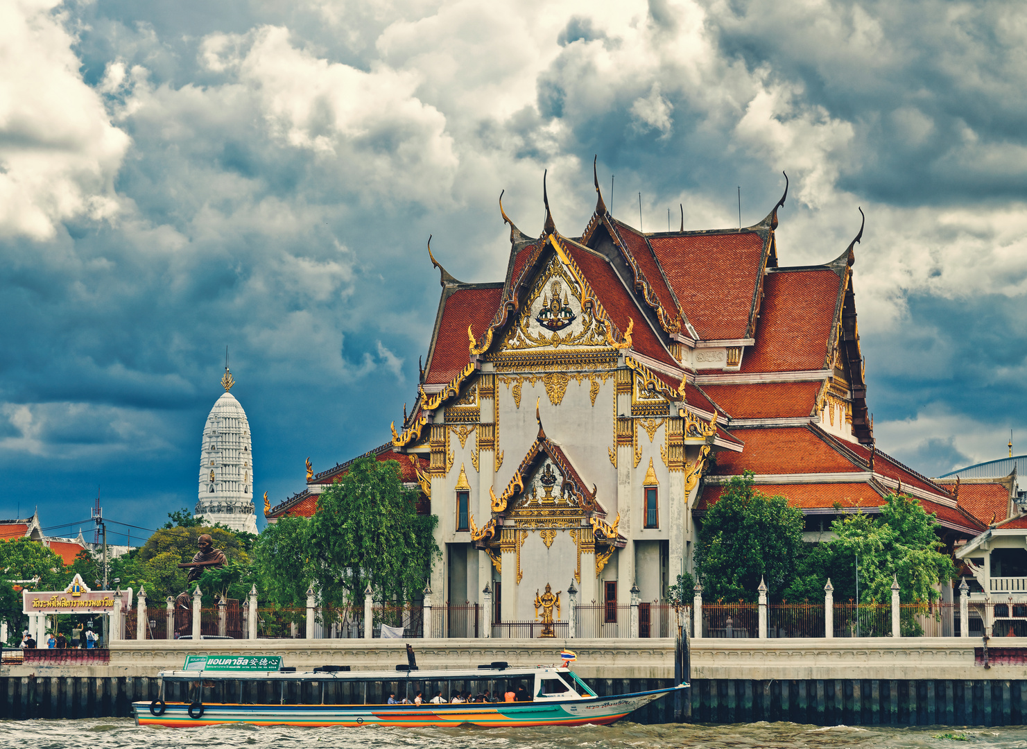 Bangkok Noi - Tha Chang - Wat Rakhang Pier