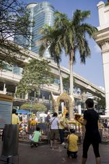 Bangkok - Stadt der Gegensätze