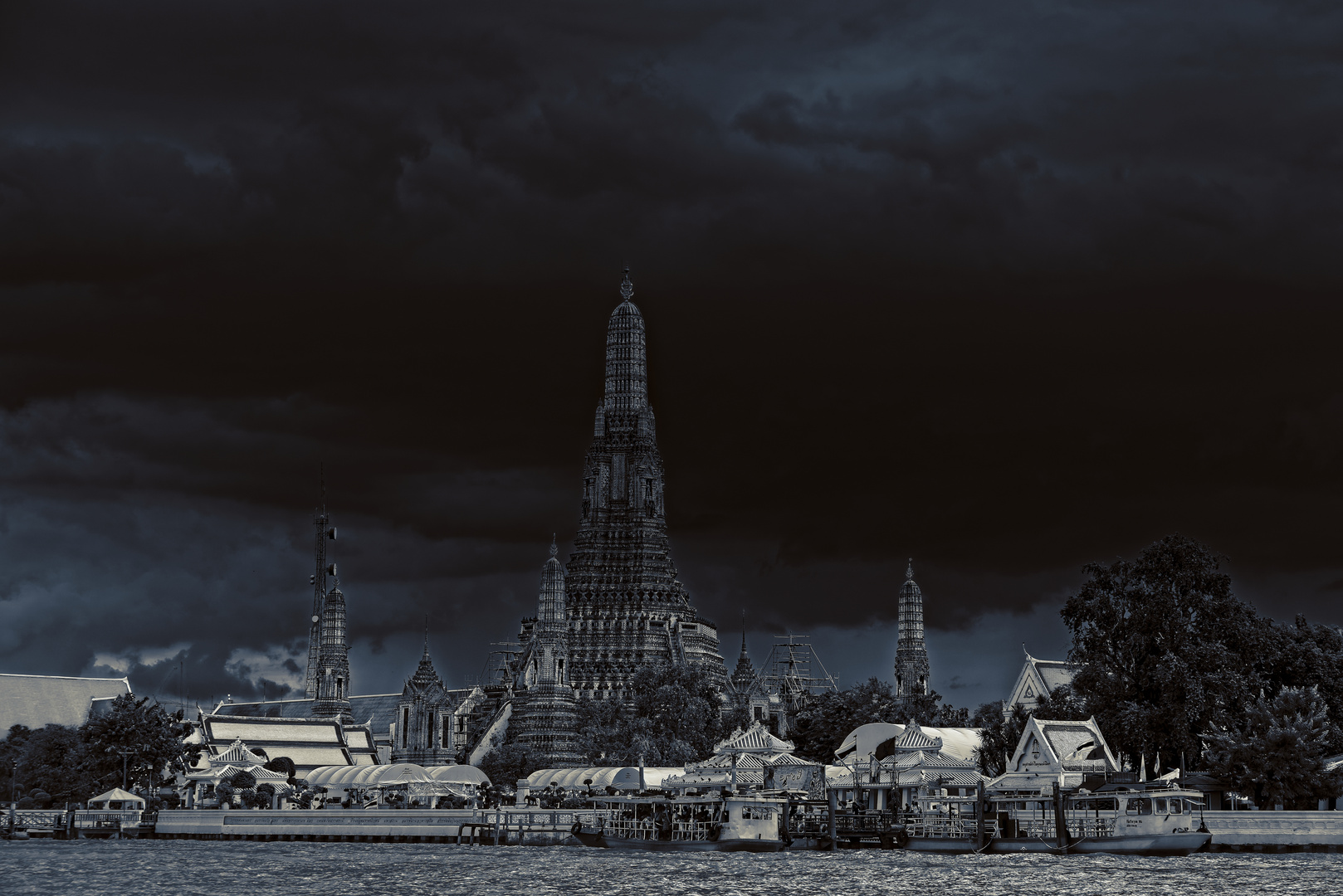 Bangkok Yai - Wat Arun (Tempel der Morgenröte)