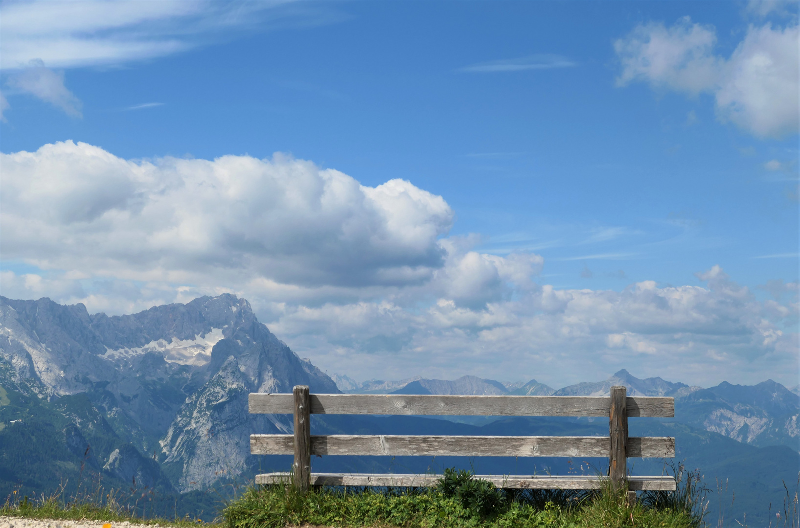 Bank mit Ausblick