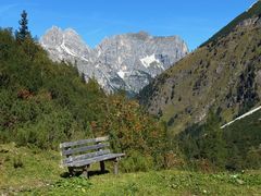 Bank vor der Kirchdachspitze