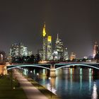 Bankenviertel von der Flößerbrücke aus gesehen