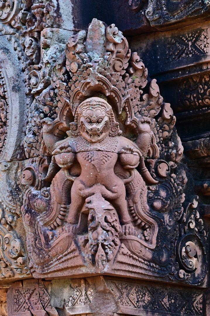 Banteay Srei - Asura