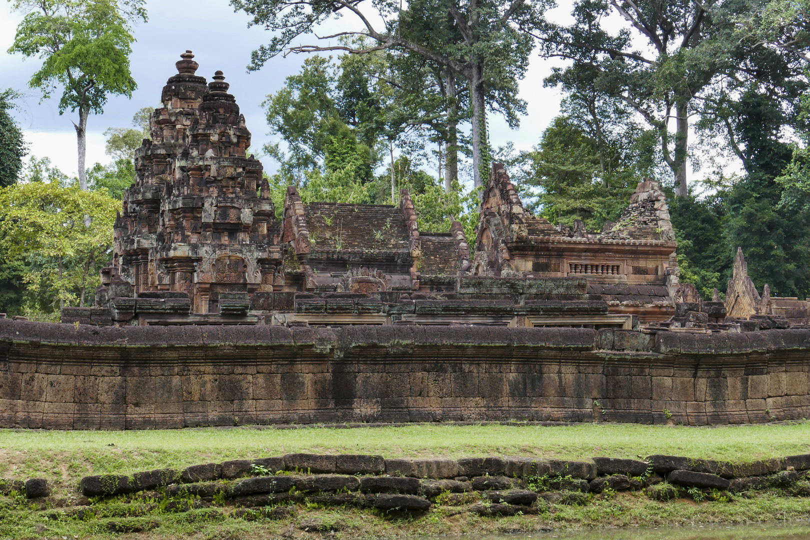 ...Banteay Srei - der Tempel der Schönen...