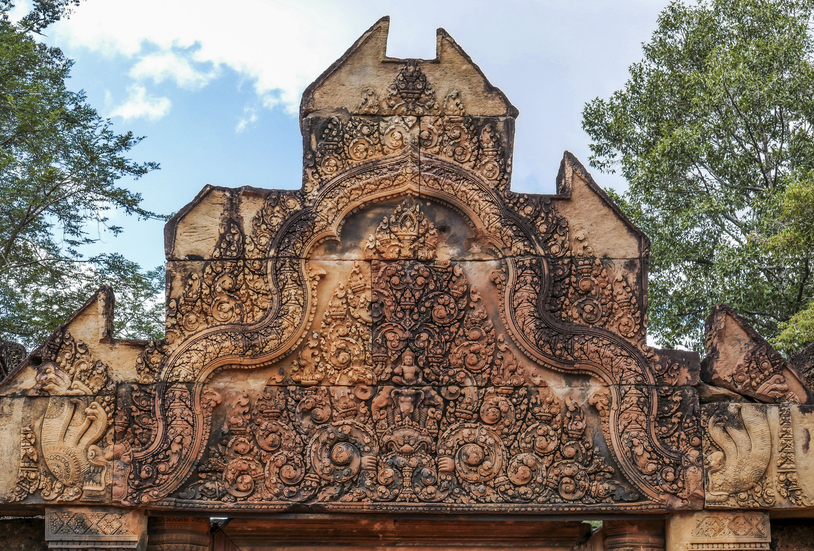 ...Banteay Srei - Details...