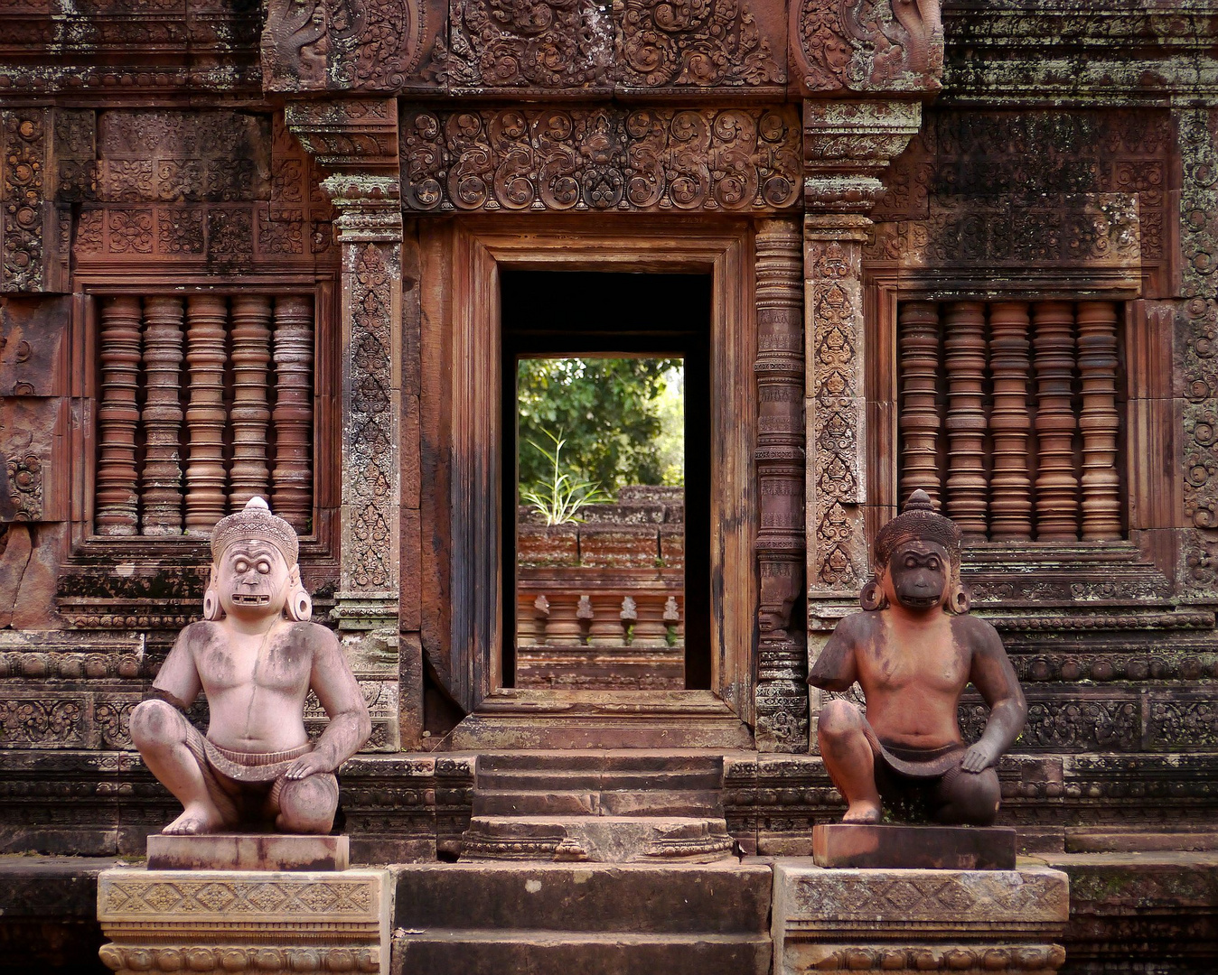 Banteay Srei III