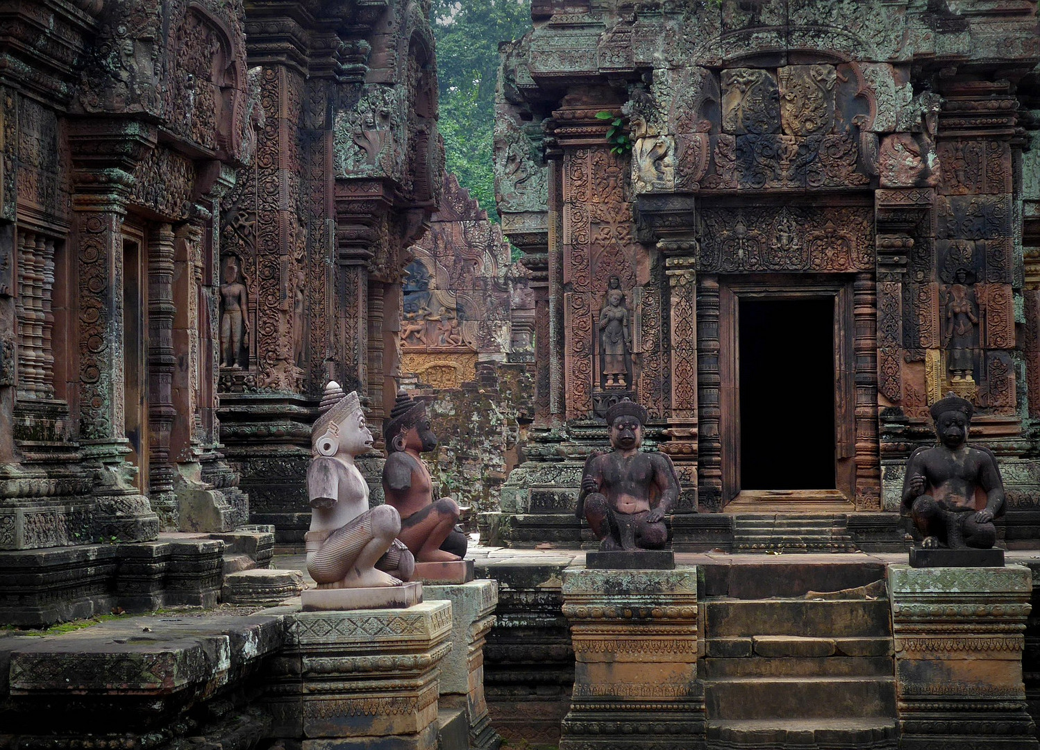 Banteay Srei VI