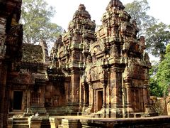 Banteay Srey, IV