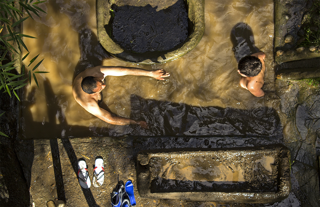 Baño de barro, Termas de San Luis, Temuco