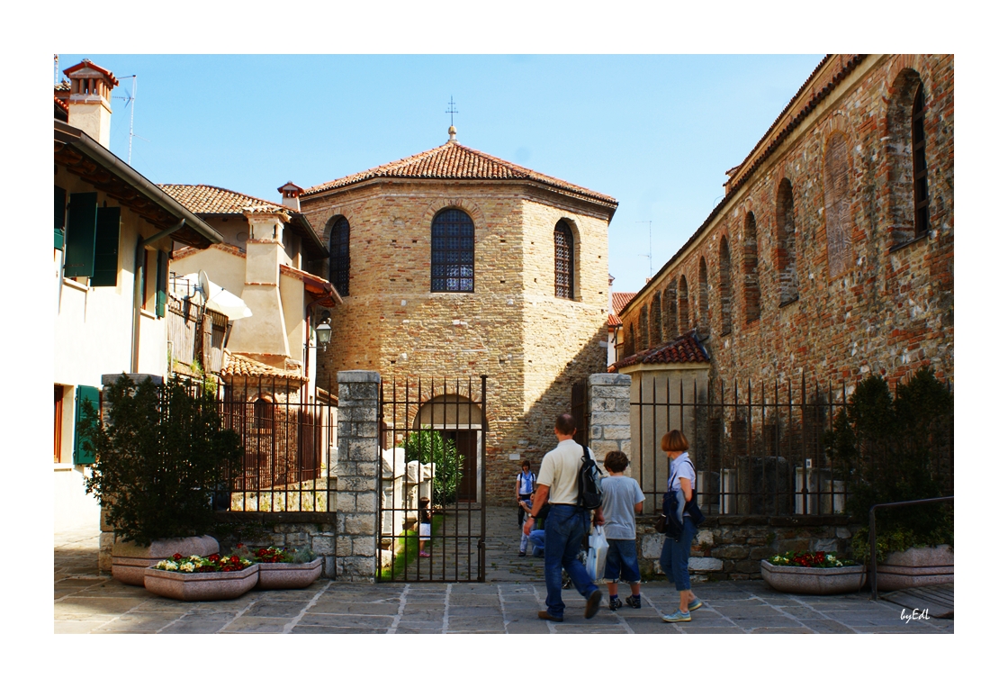 Baptisterium