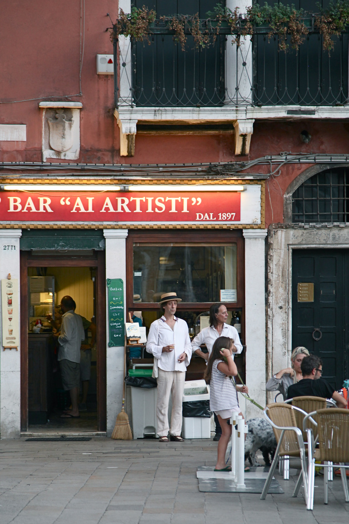 BAR AI ARTISTI