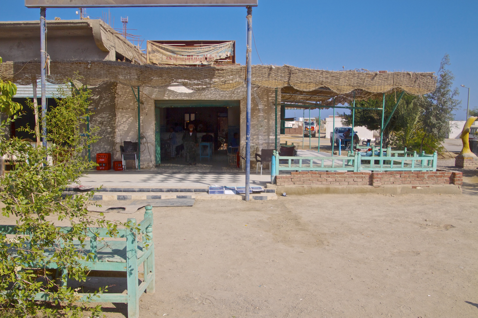 Bar an der Küstenstraße am Roten Meer