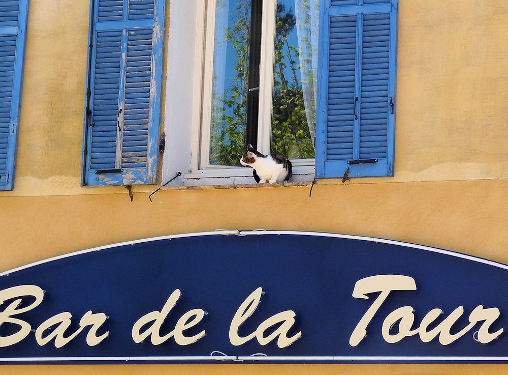 bar de la tour...