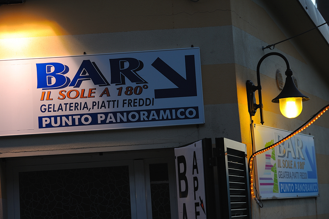 bar in den cinque terre