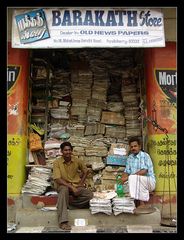 Barakath Store oder der Dealer in 'old news paper'