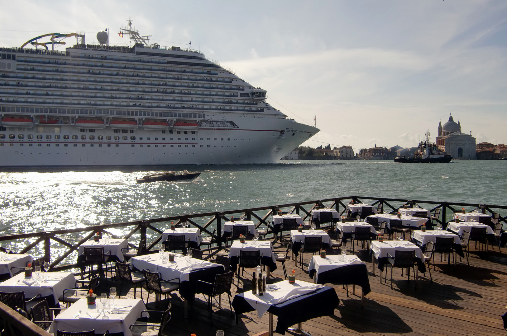 barca e tavoli, Venedig