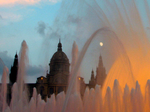 Barcellona - Luna e acqua