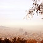 BARCELONA ENTRE LA NIEBLA