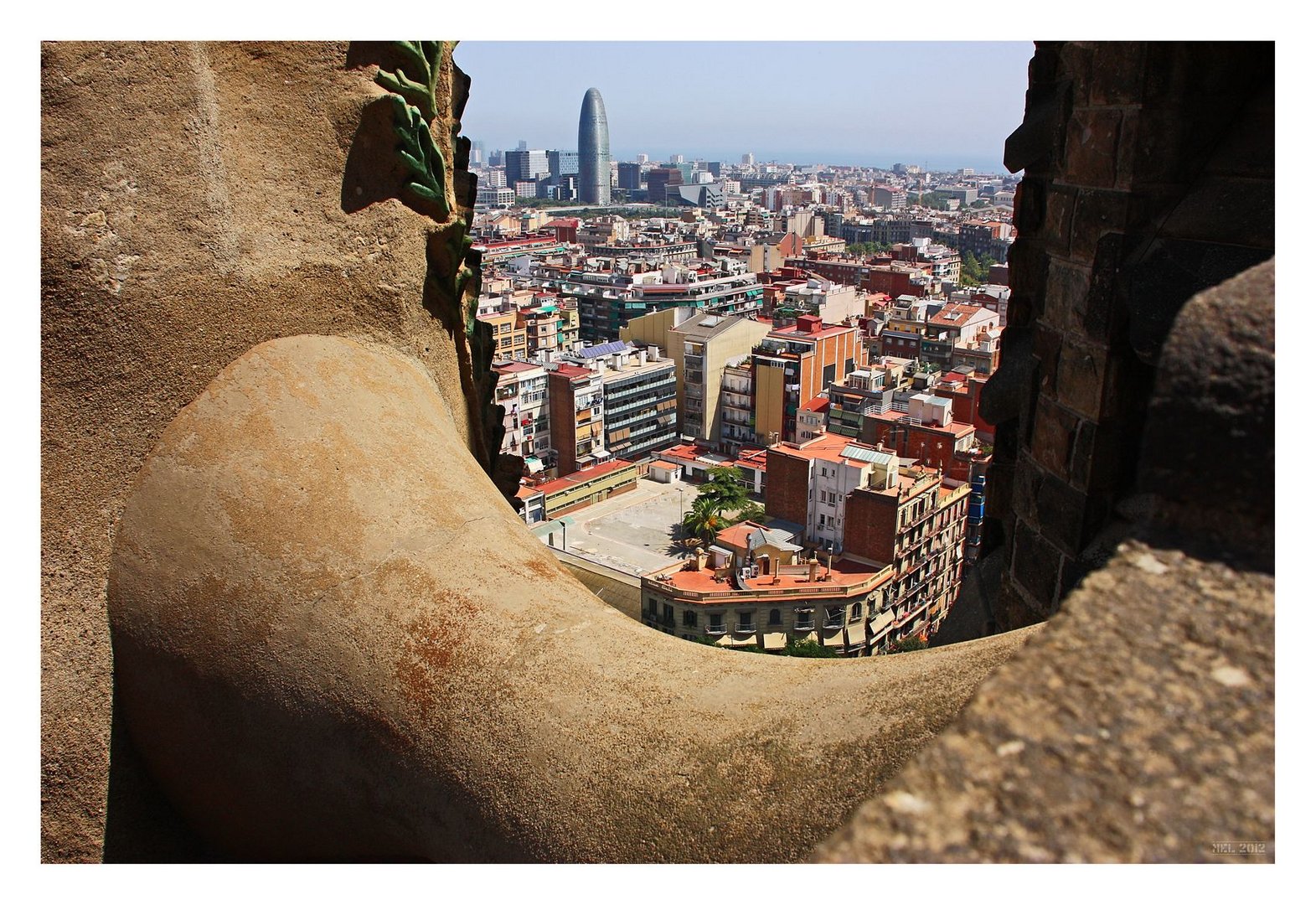 [barcelona] - II ... the contrasts of the city