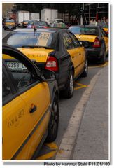 Barcelona, Plaza de Catalunya, taxis