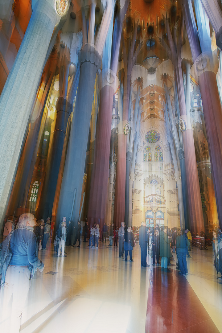 BARCELONA SAGRADA FAMILIA ANTONI GAUDI