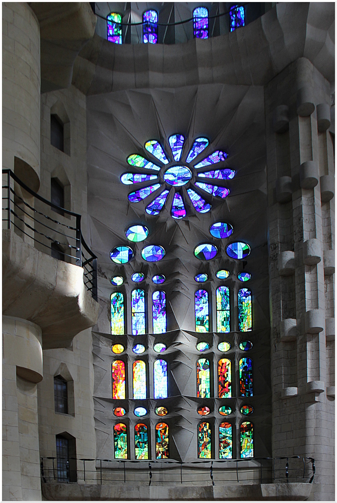Barcelona - Sagrada Familia Kirchenfenster 5