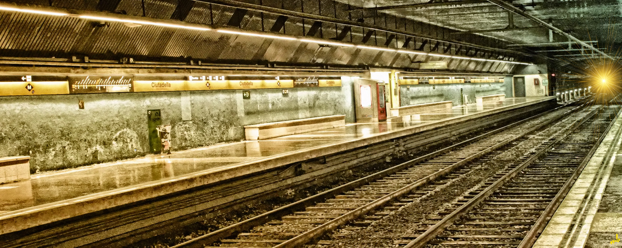 Barcelona Serie - Metro