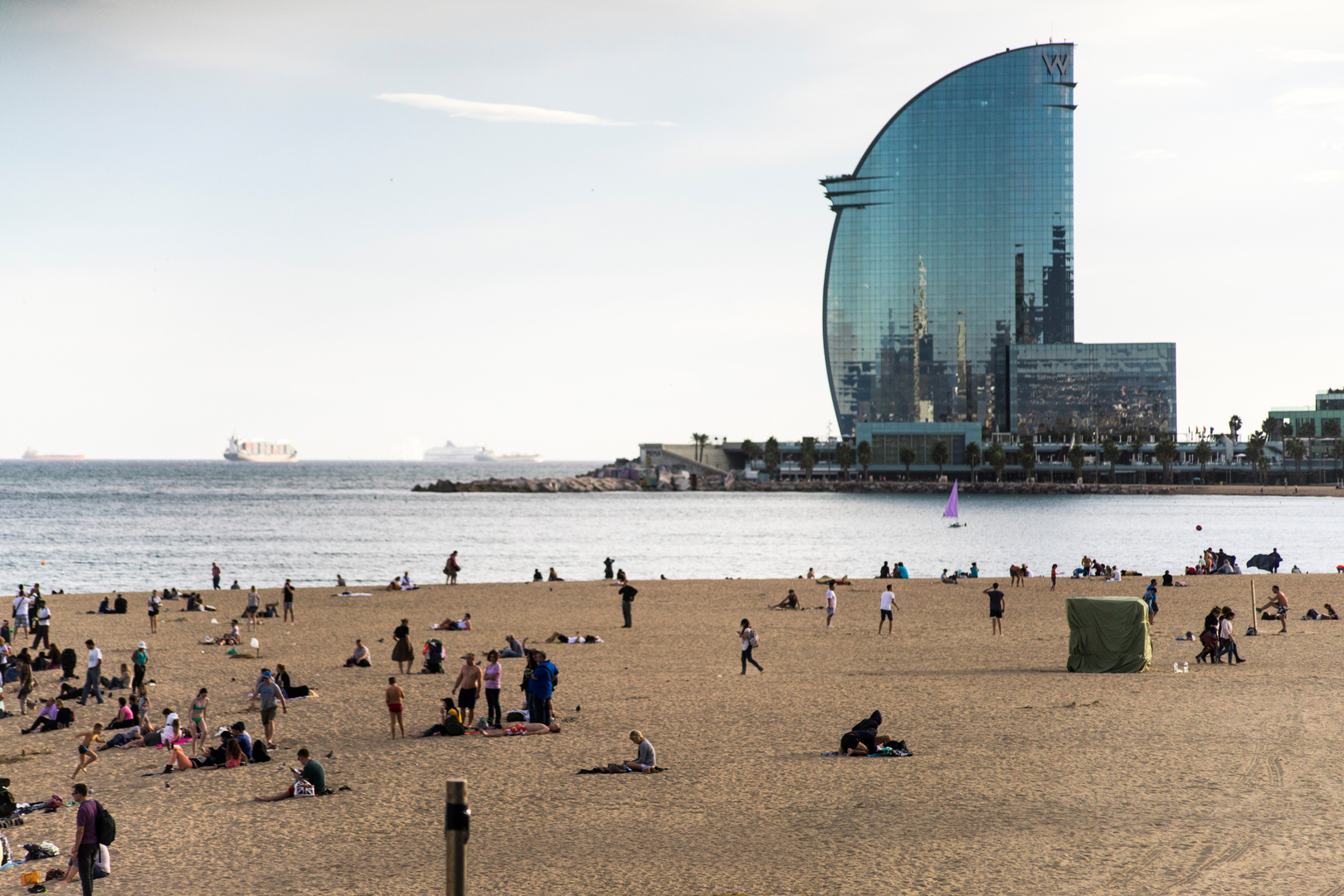 Barcelona - Strandleben Ende Oktober