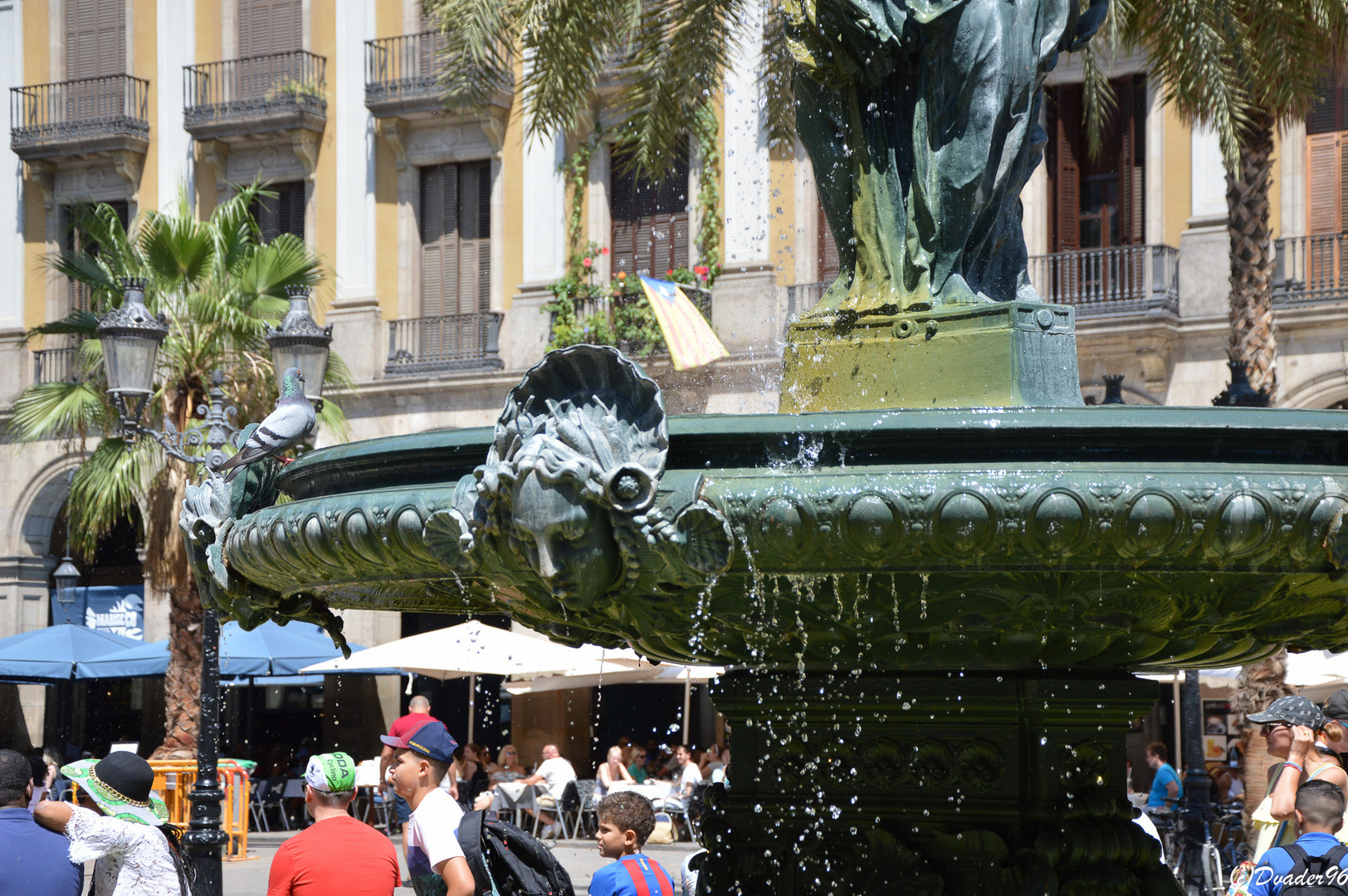 barcelone fontaine