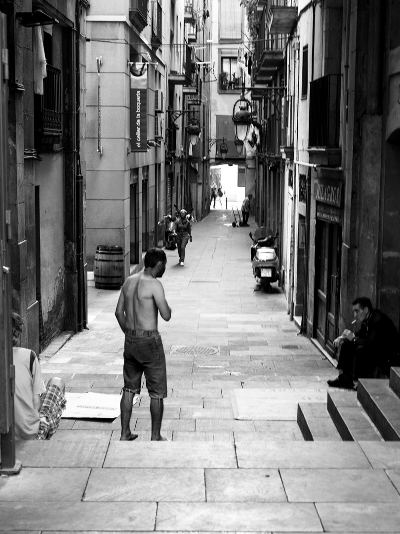 Barceloneta or: Travel guides making a folkloristic element out of poverty