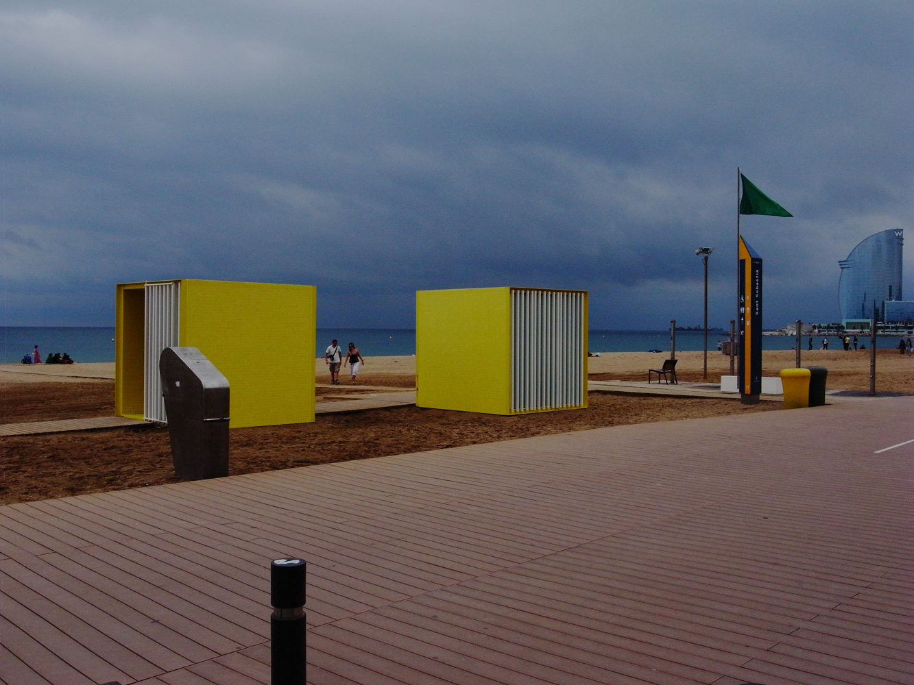 Barceloneta y sus cubos mágicos 2