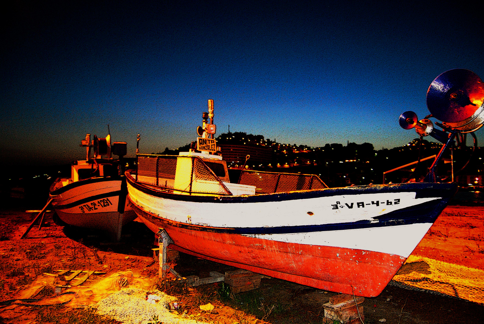 Barco en el Puerto de Peñiscola