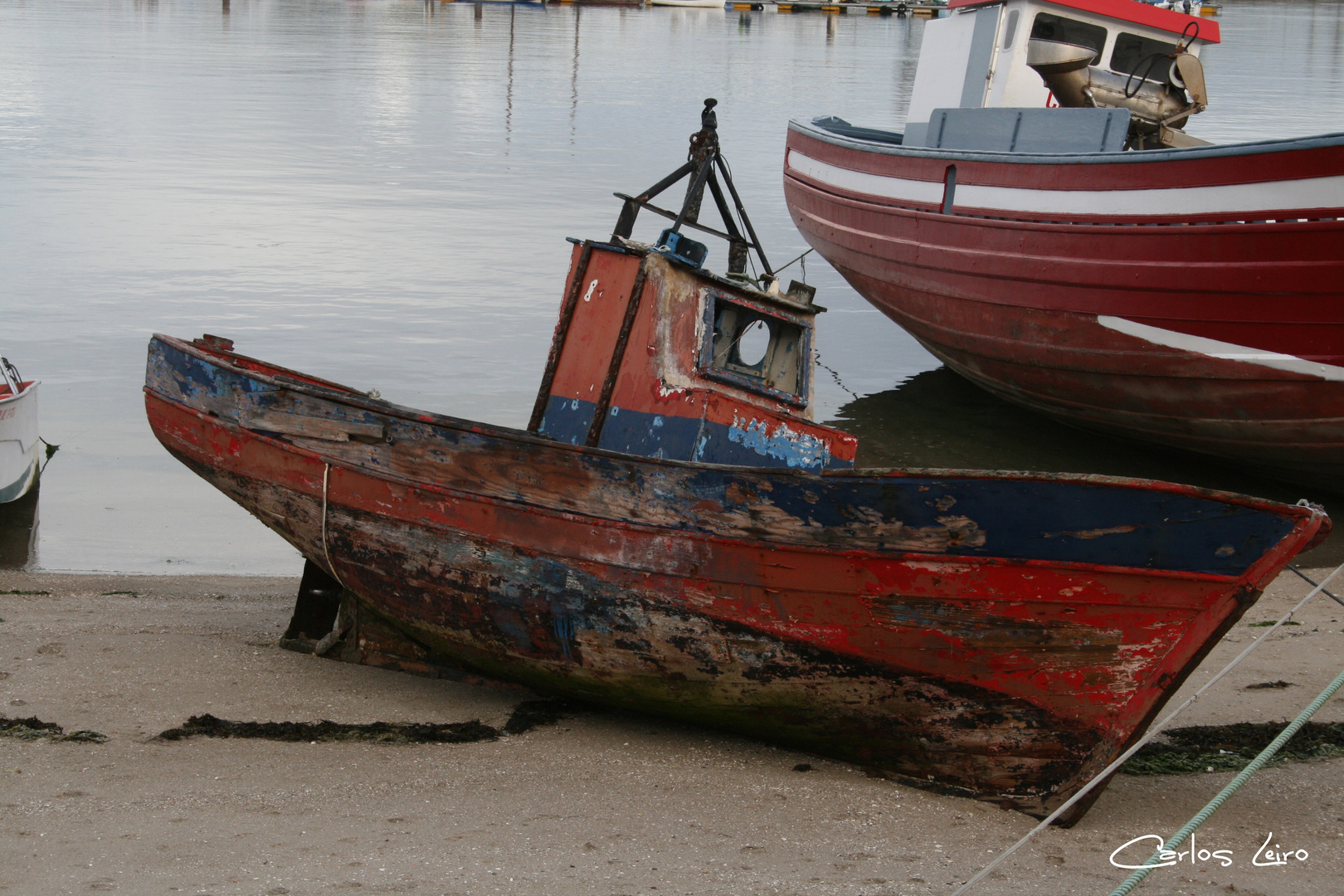 Barco en la playa. Cambados