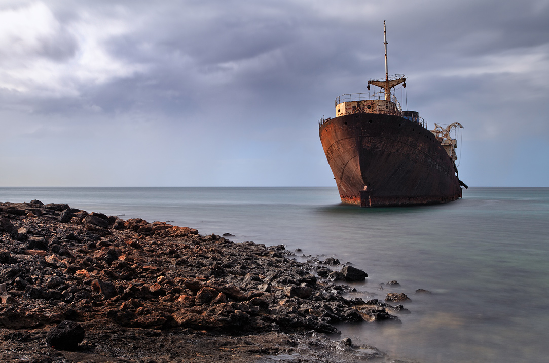 *Barco Naufragado*