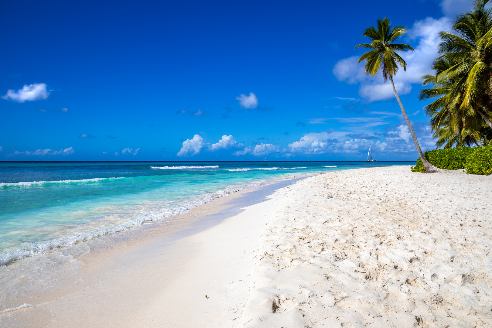 Barfuß am Strand