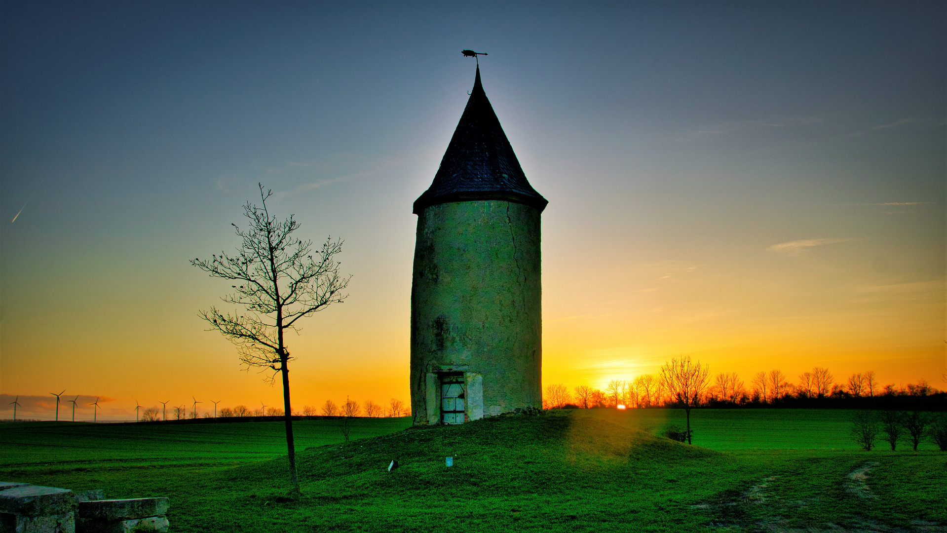 Barkhäuser Turm an der A71 bei Erfurt